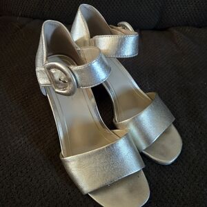 Vionic Gold Chunky Heels